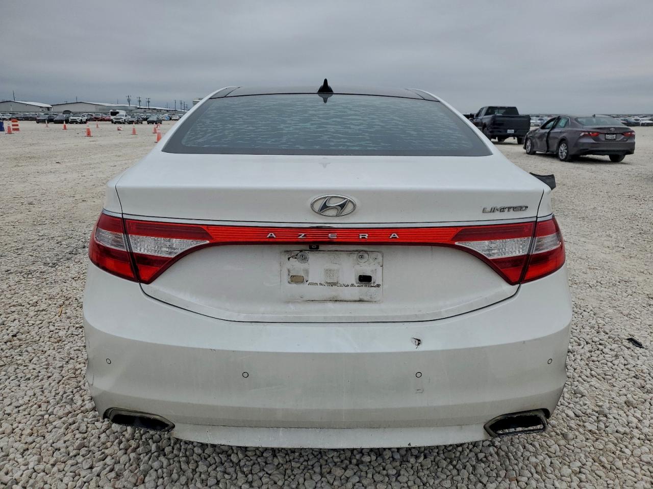 2016 HYUNDAI AZERA LIMITED photo 6