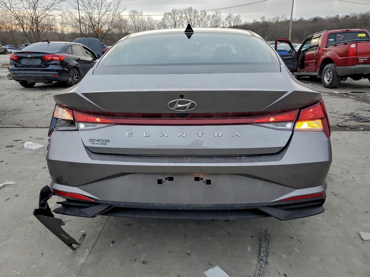 2023 HYUNDAI ELANTRA SE photo 11