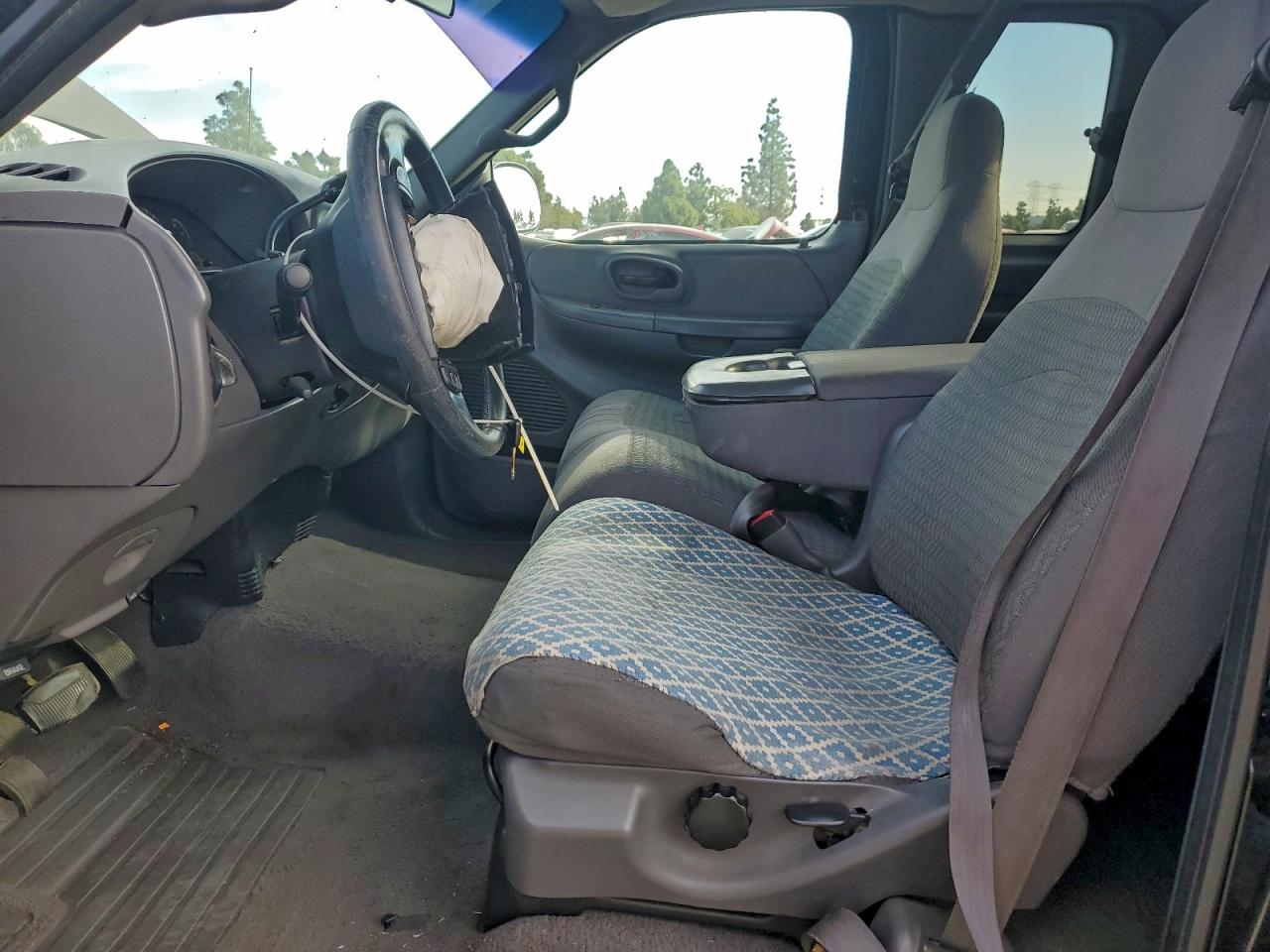 2000 FORD F150 photo 19