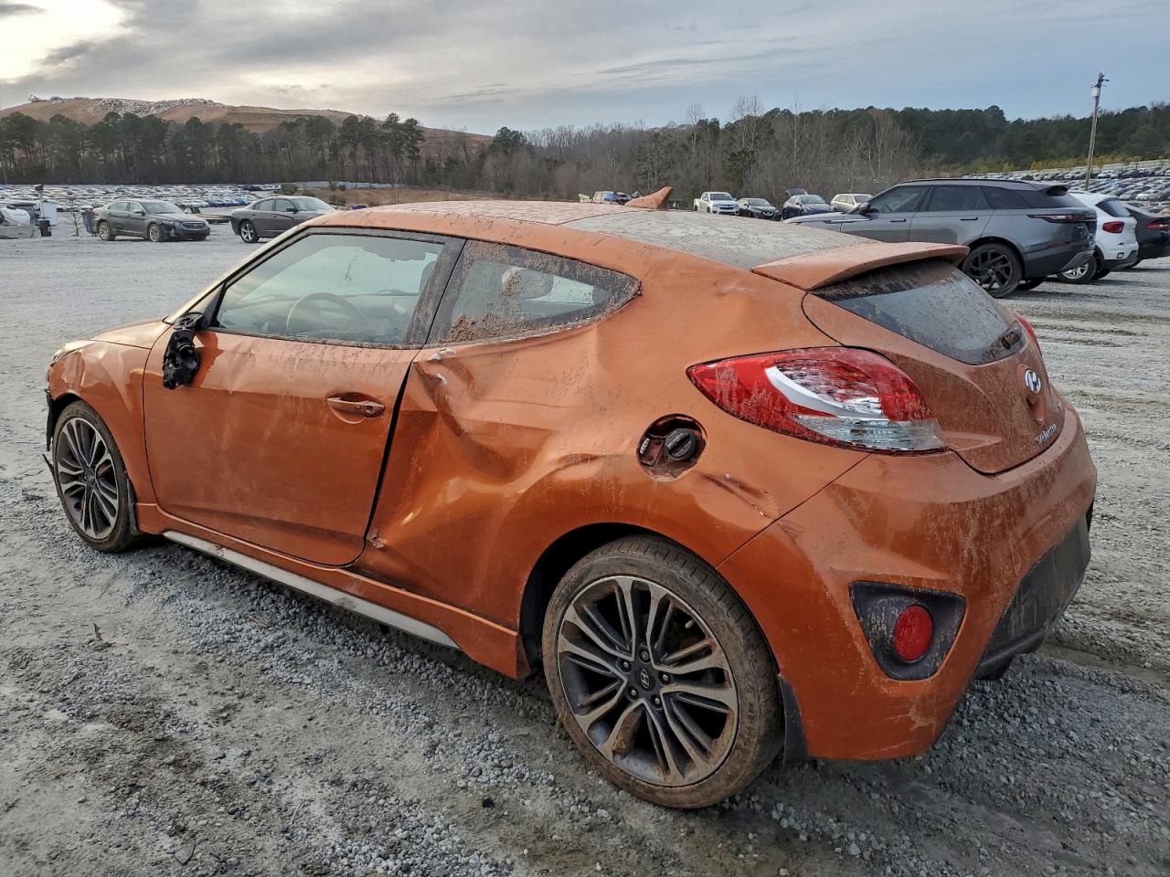 2016 HYUNDAI VELOSTER TURBO photo 3