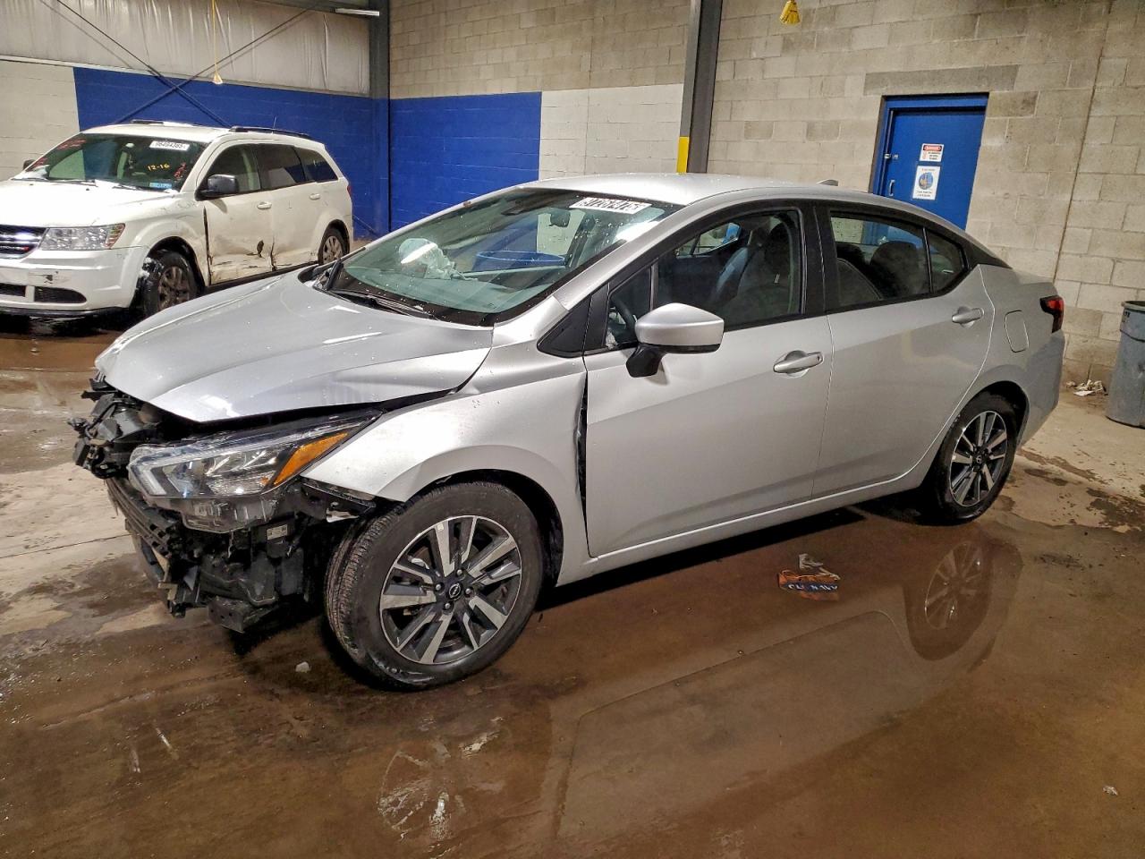 2025 NISSAN VERSA