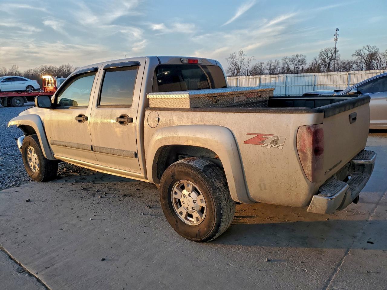 2008 CHEVROLET COLORADO LT photo 2