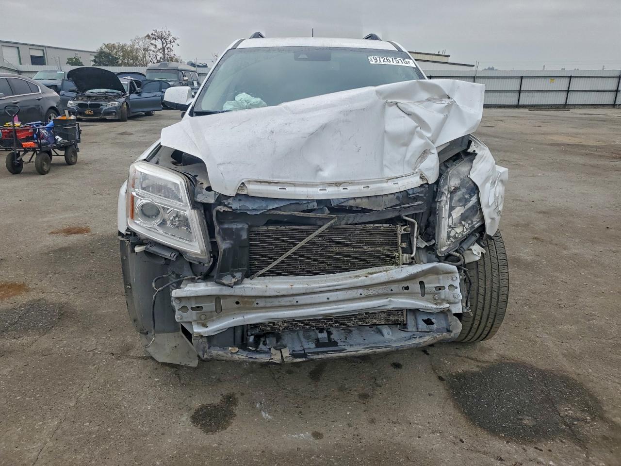 2017 GMC TERRAIN SLE photo 5