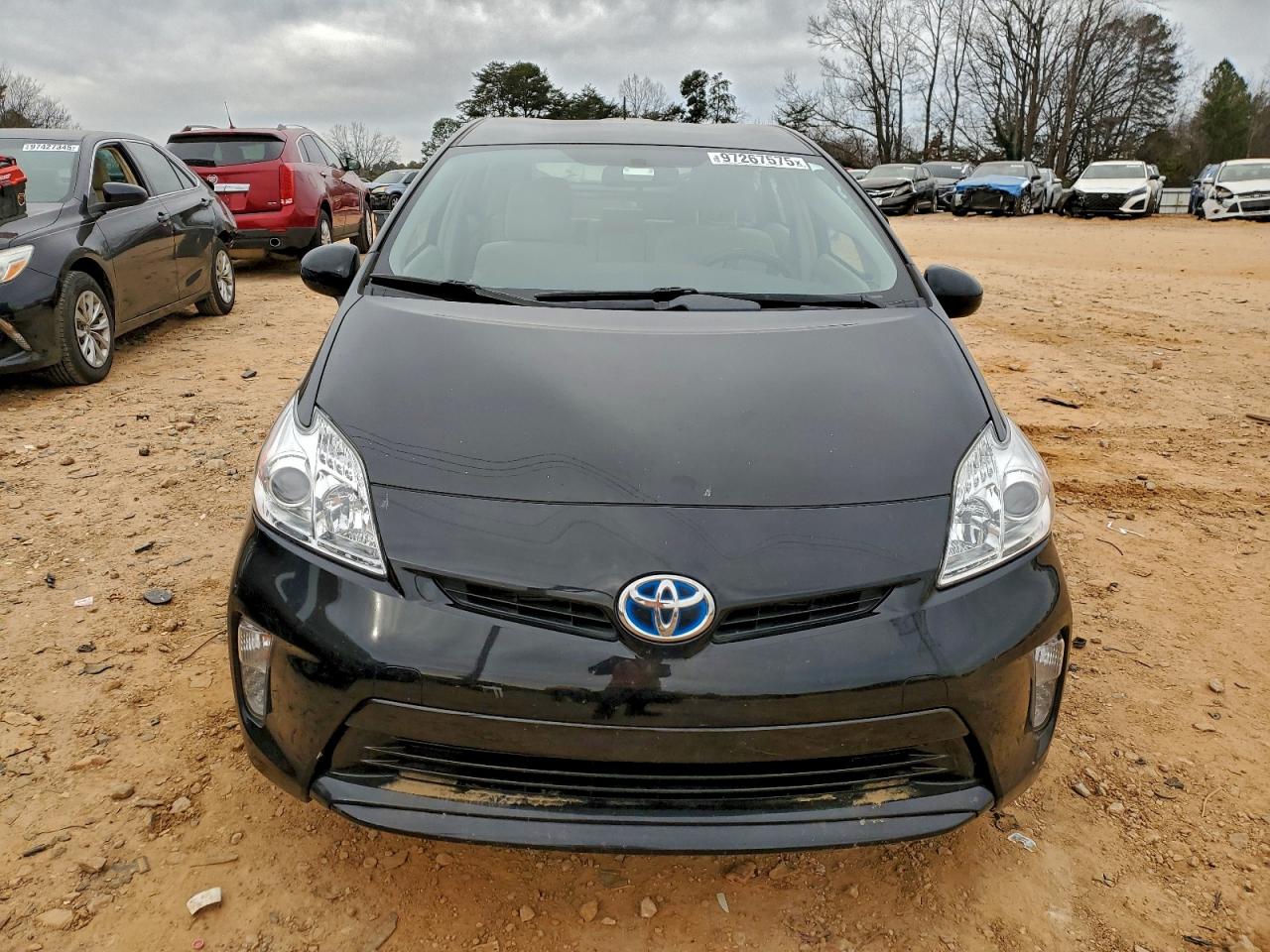 2015 TOYOTA PRIUS photo 13