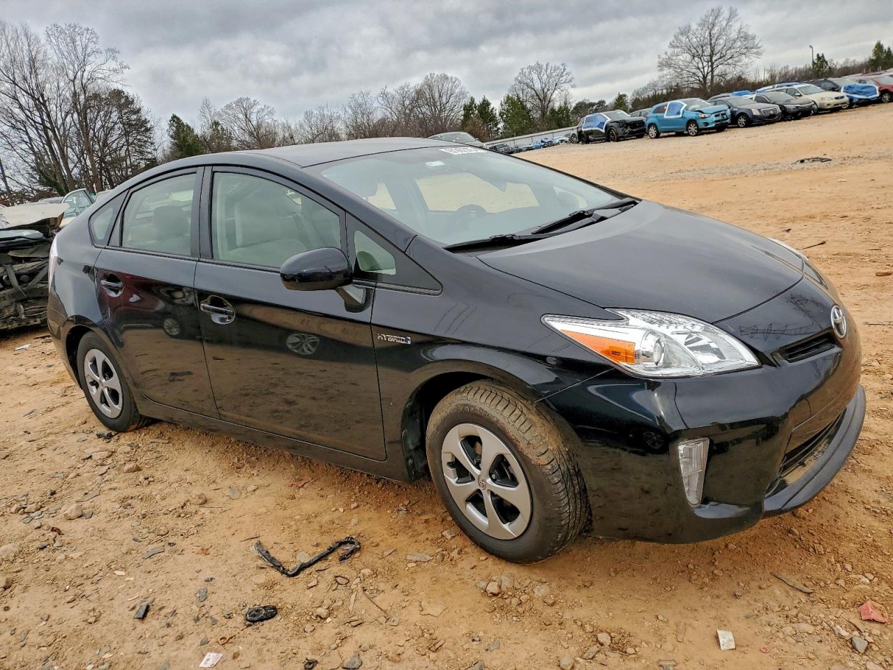 2015 TOYOTA PRIUS photo 10