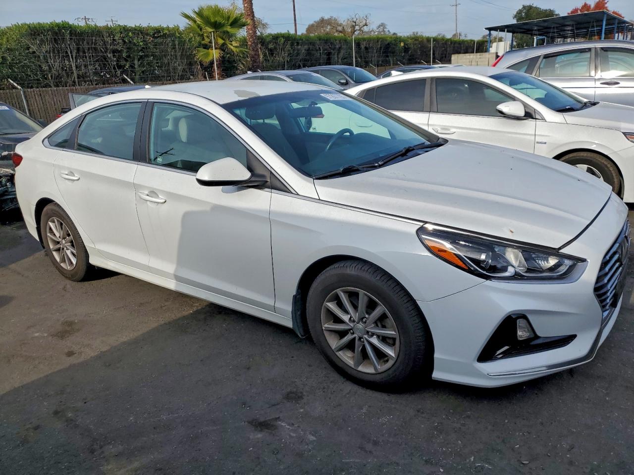 2018 HYUNDAI SONATA SE photo 7