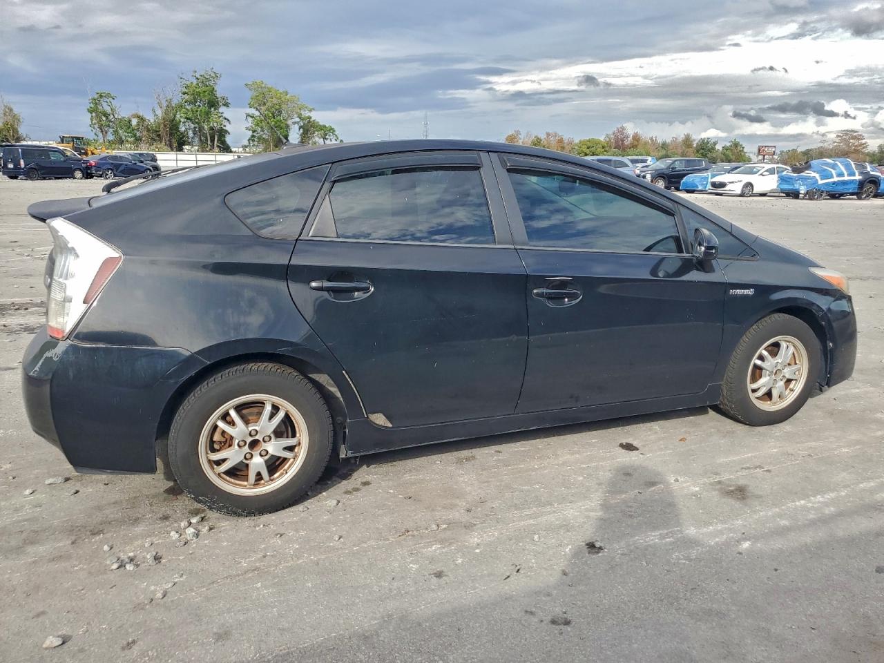 2011 TOYOTA PRIUS photo 5