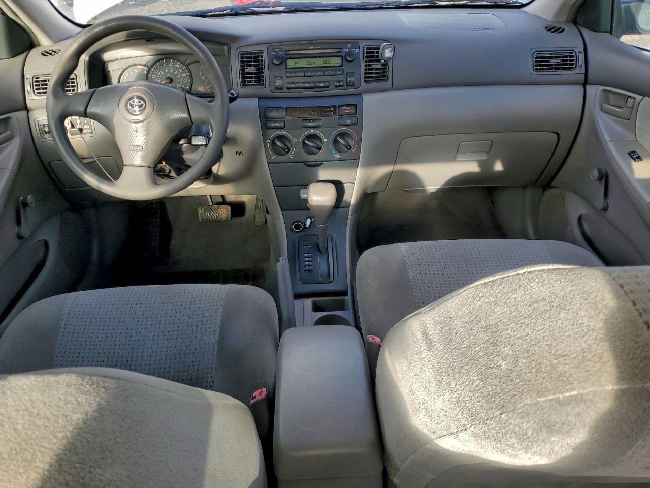 2005 TOYOTA COROLLA CE photo 15