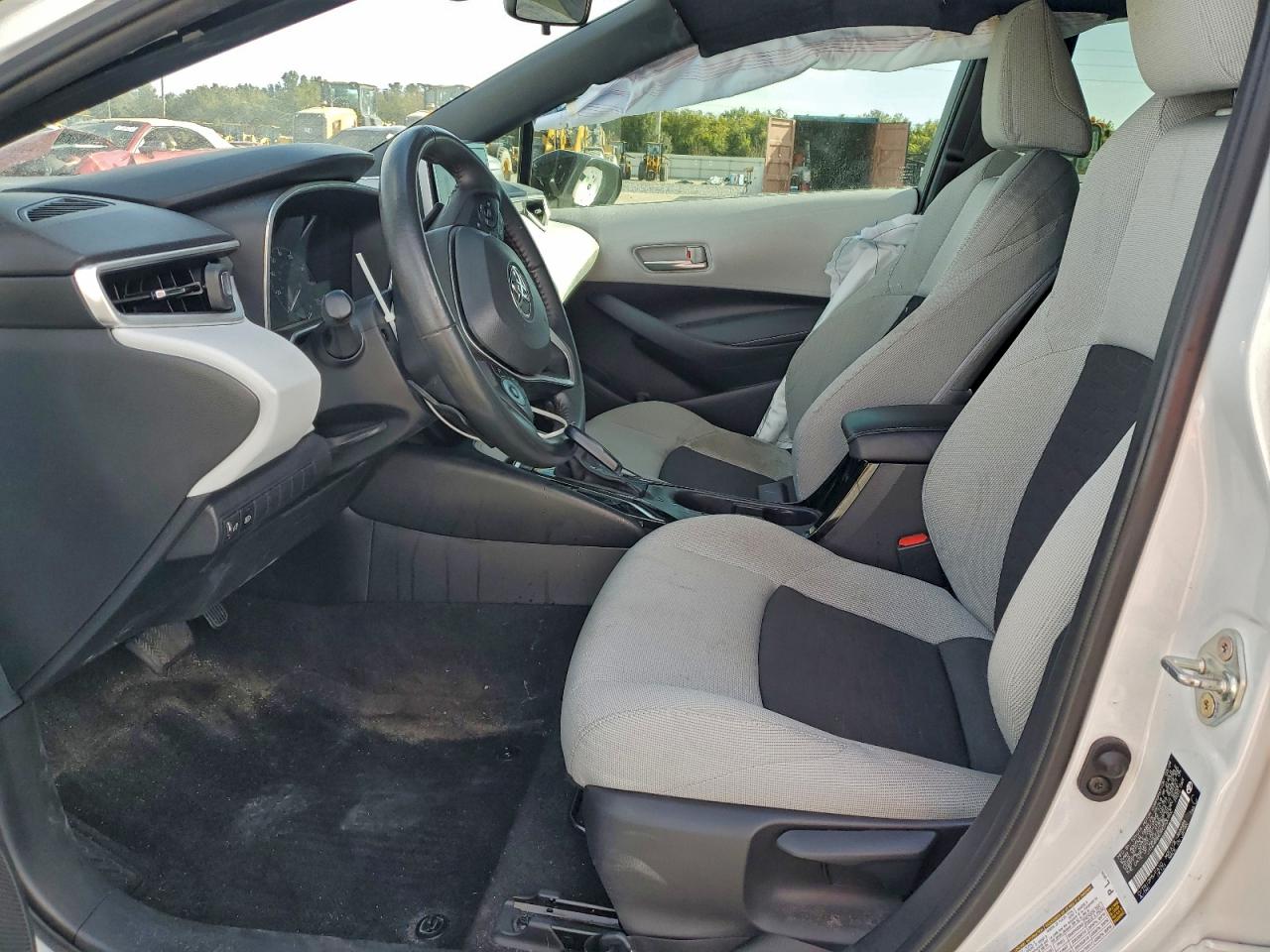 2024 TOYOTA COROLLA SE photo 13