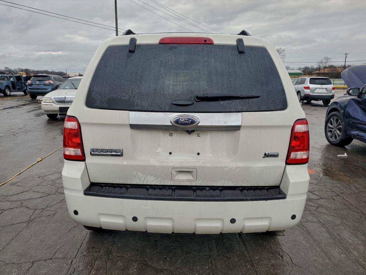 2011 FORD ESCAPE LIMITED photo 6