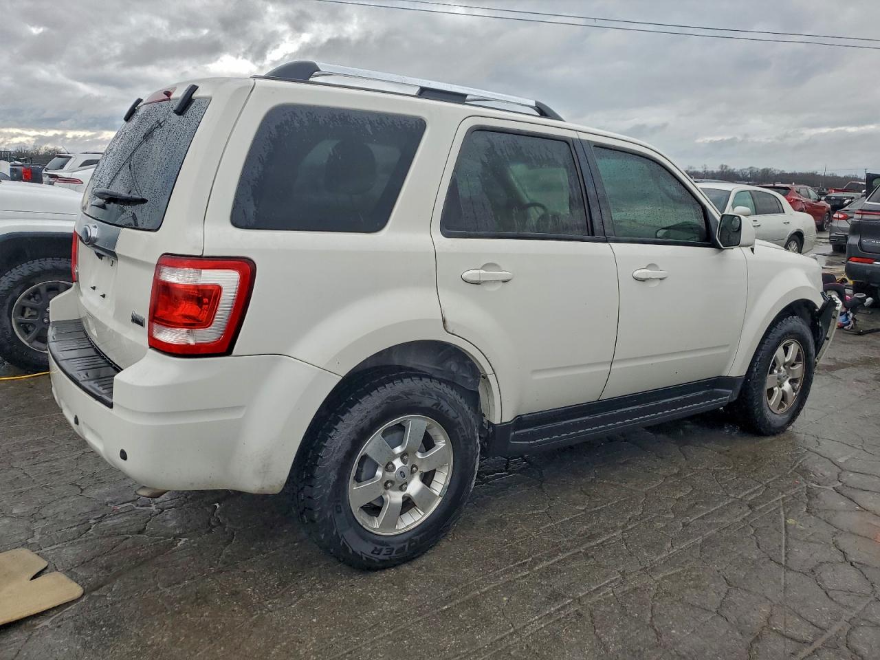 2011 FORD ESCAPE LIMITED photo 3