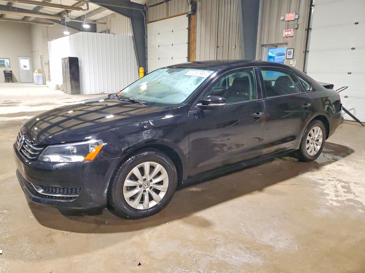 2015 VOLKSWAGEN PASSAT