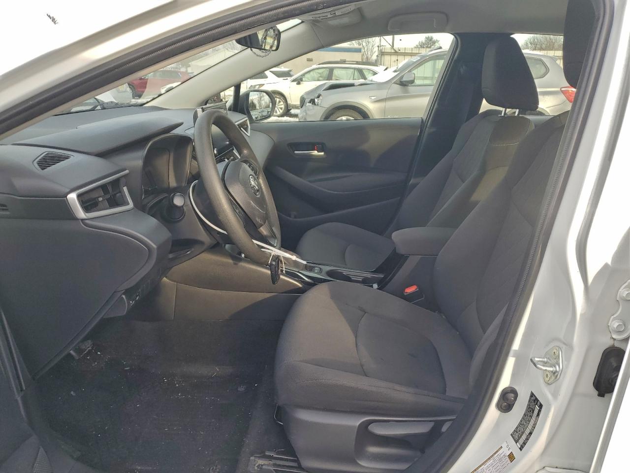 2020 TOYOTA COROLLA LE photo 7