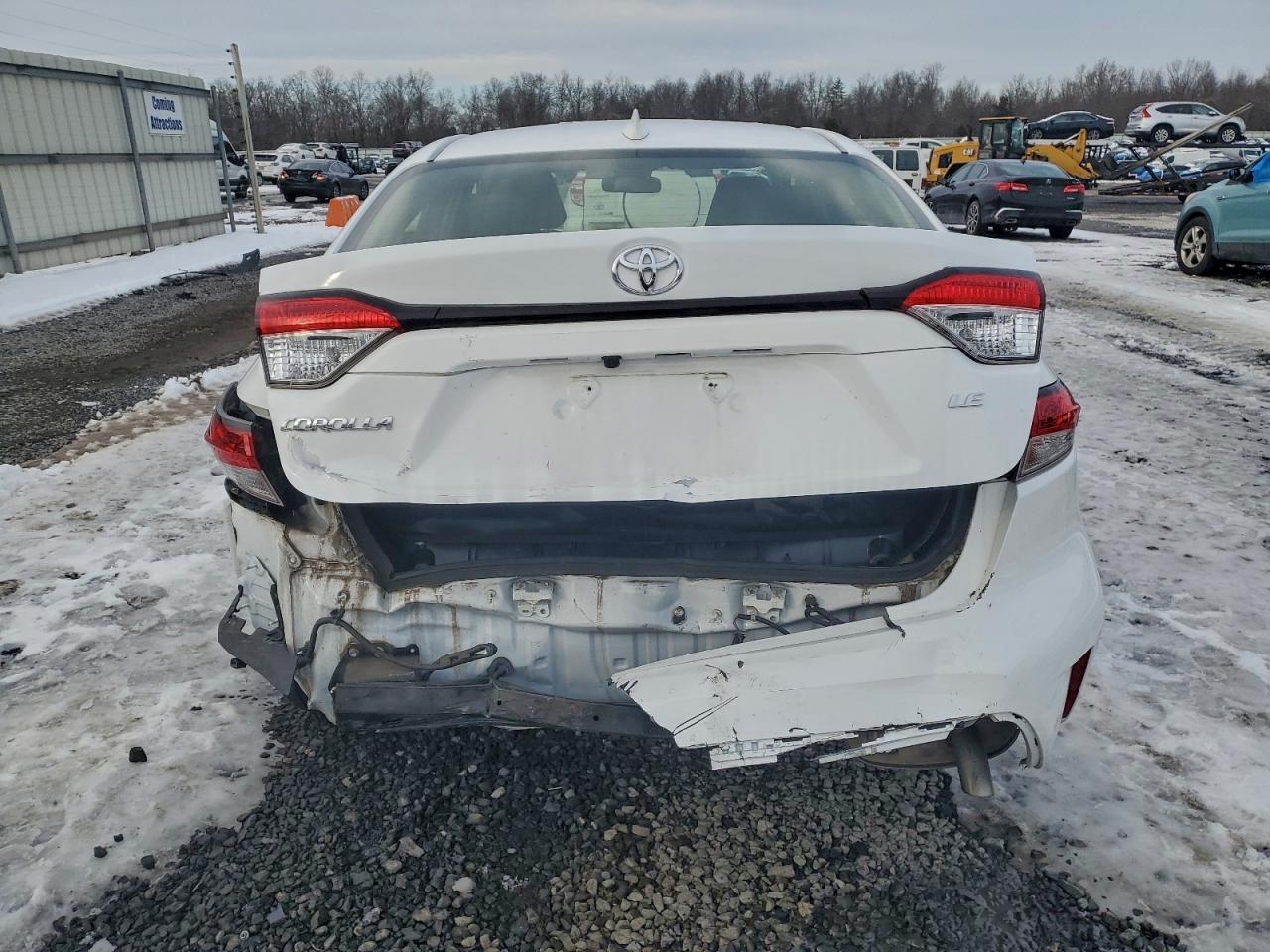2020 TOYOTA COROLLA LE photo 6