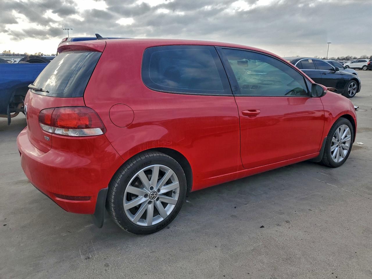 2012 VOLKSWAGEN GOLF photo 7