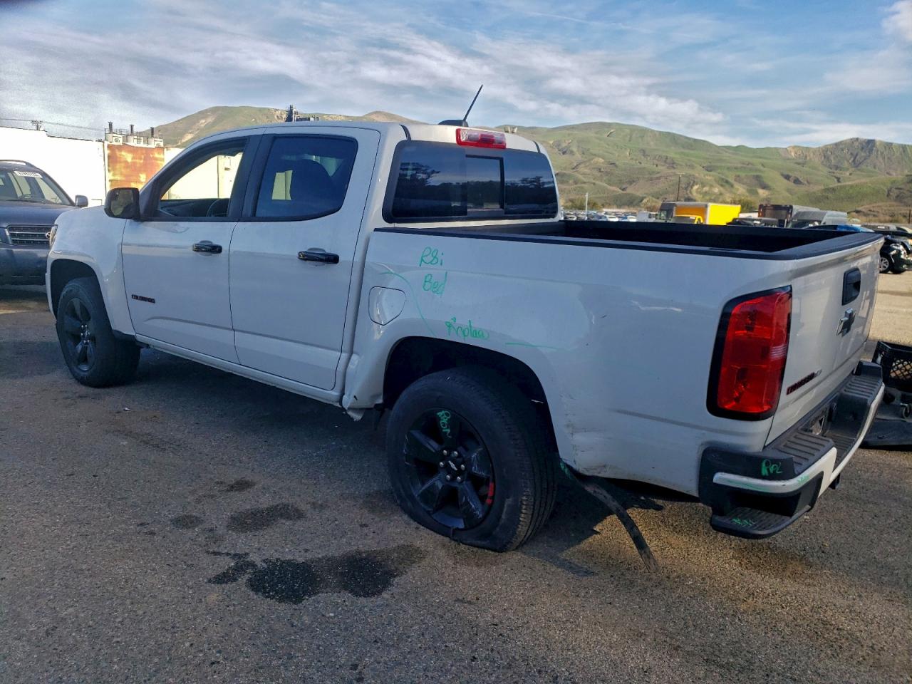 2019 CHEVROLET COLORADO LT photo 3