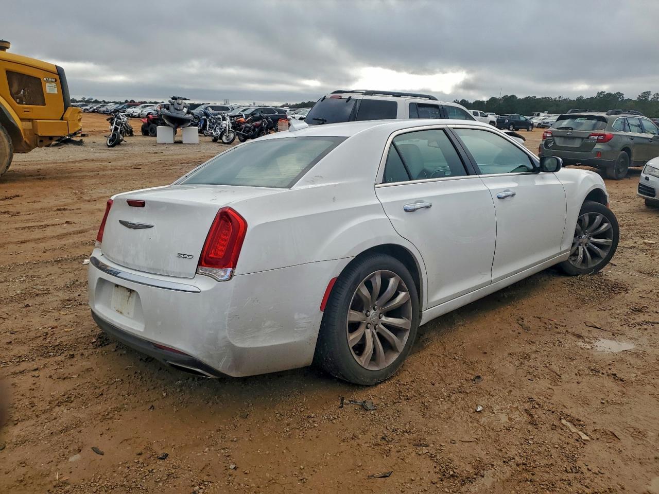 2018 CHRYSLER 300 LIMITED photo 5