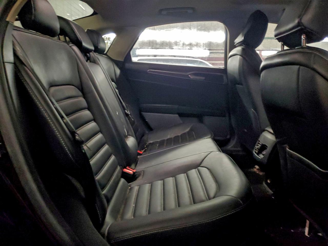 2020 FORD FUSION SEL photo 10