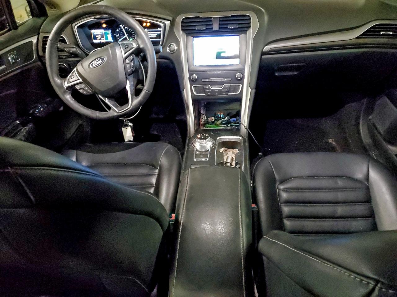 2020 FORD FUSION SEL photo 8