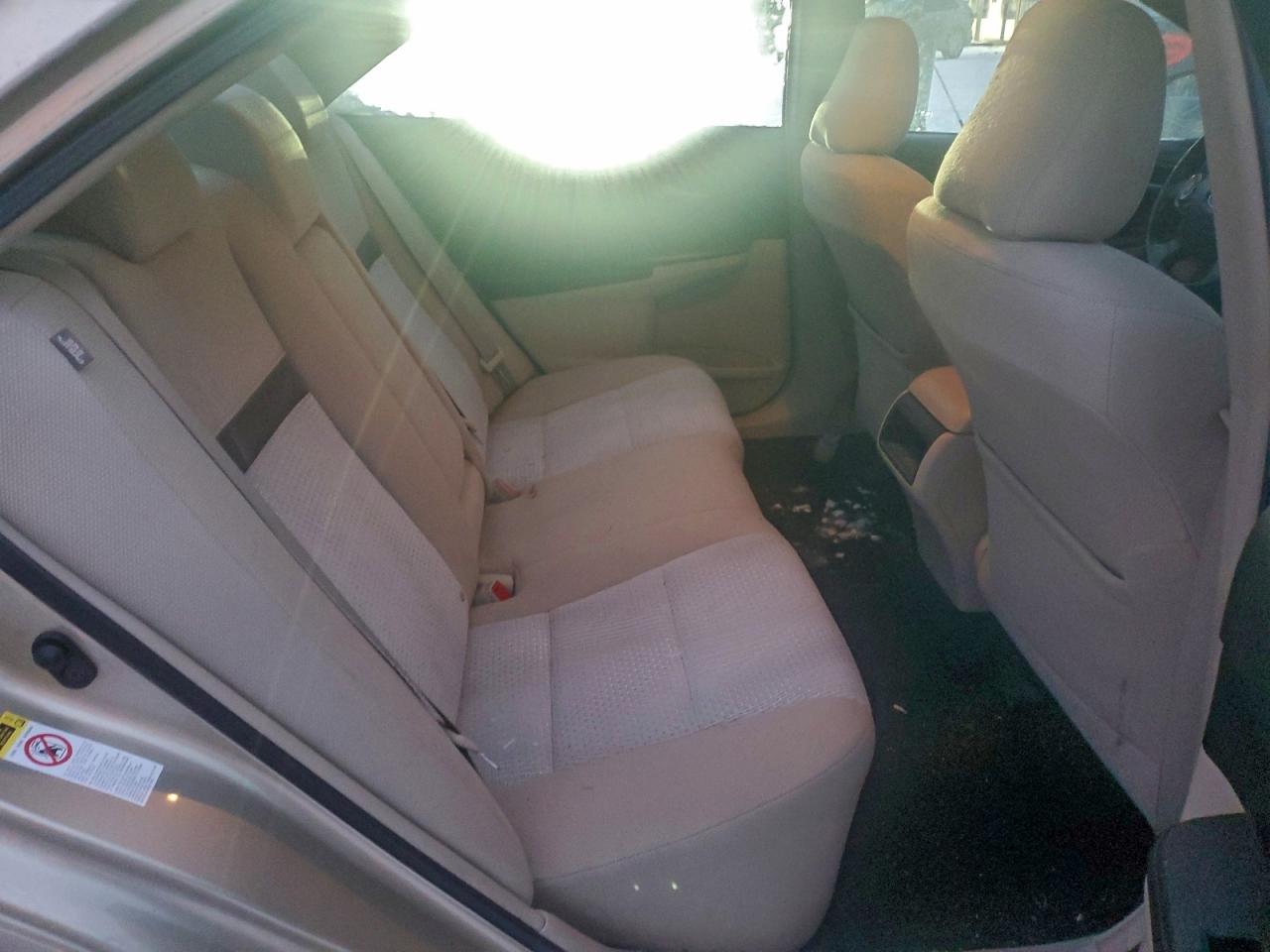 2012 TOYOTA CAMRY BASE photo 10