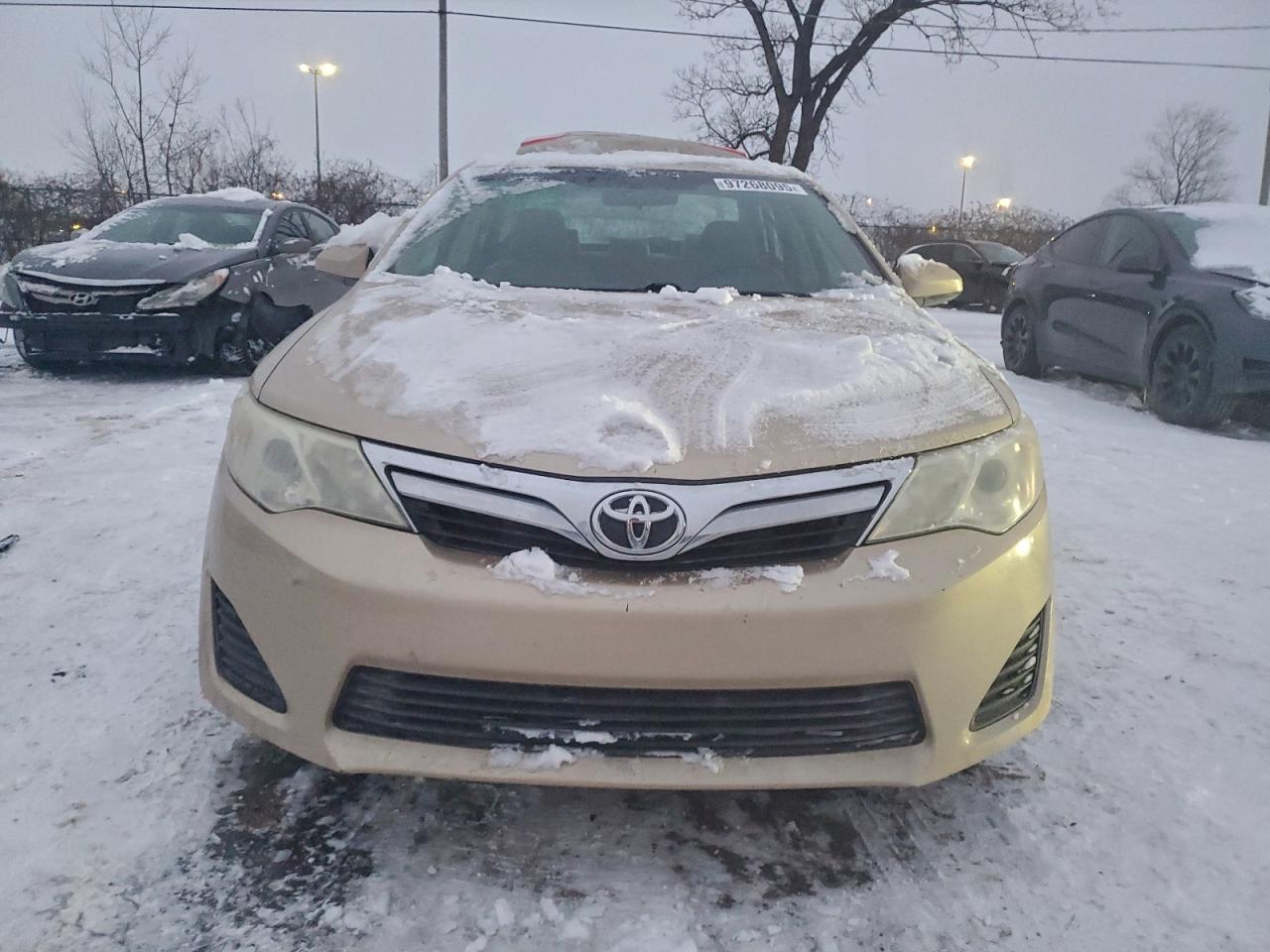 2012 TOYOTA CAMRY BASE photo 5
