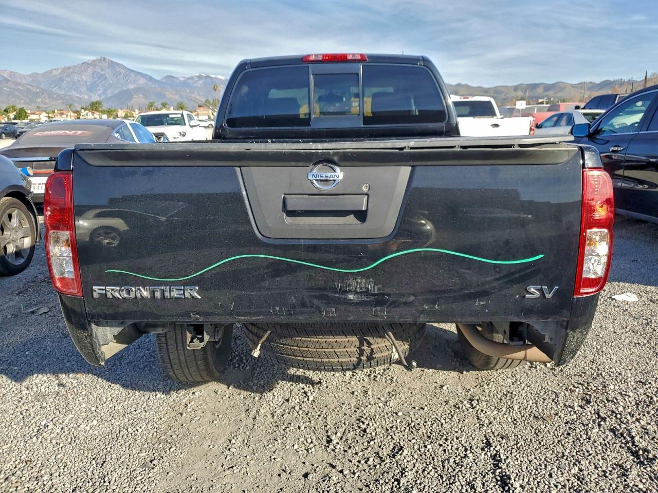 2019 NISSAN FRONTIER S photo 6