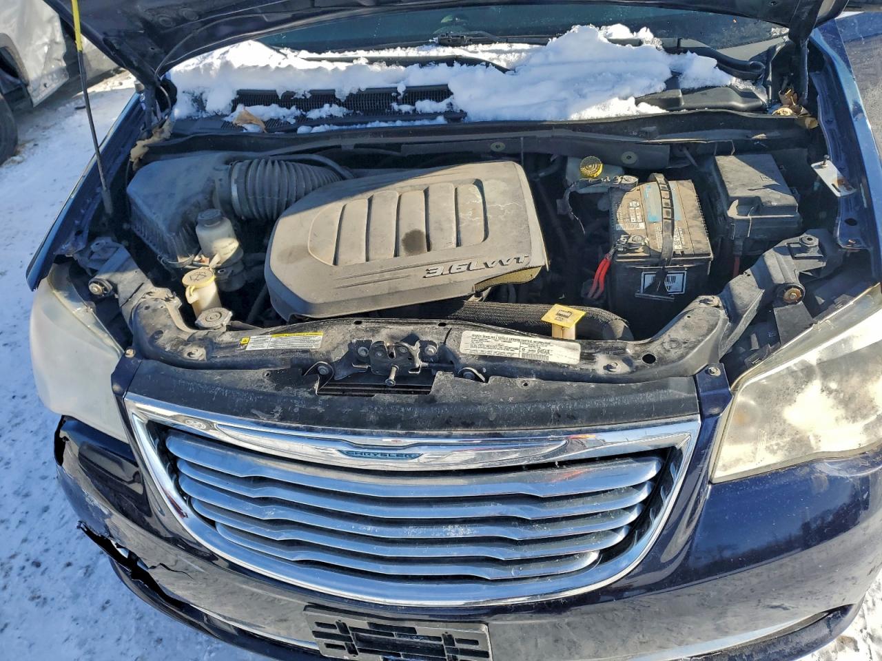 2013 CHRYSLER TOWN & COUNTRY TOURING photo 12