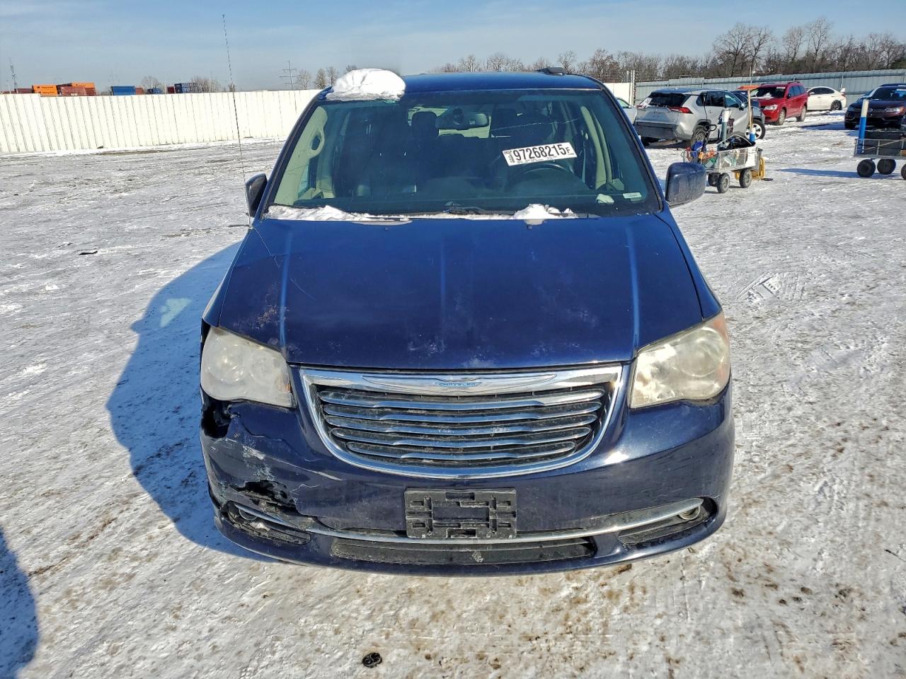 2013 CHRYSLER TOWN & COUNTRY TOURING photo 5