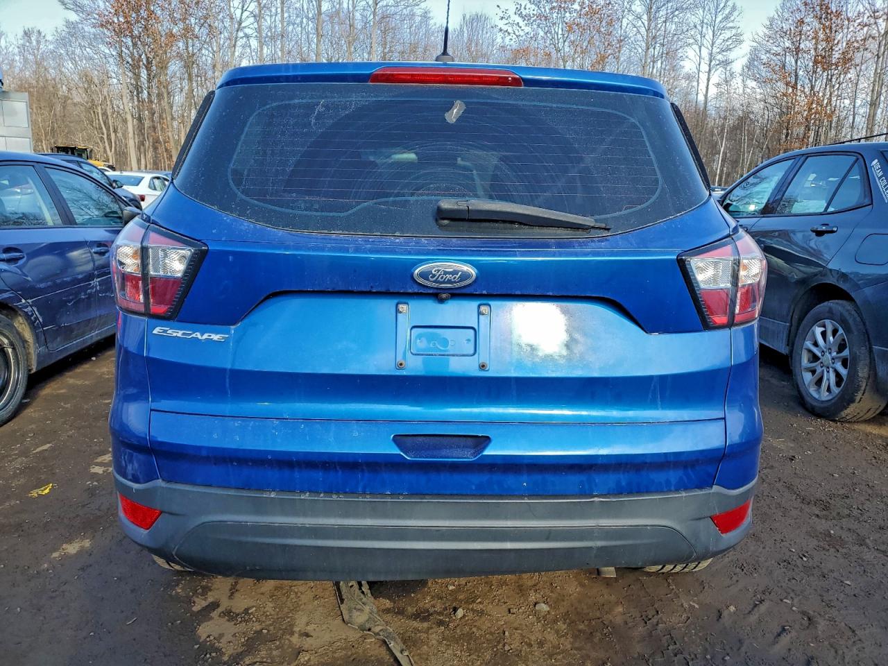 2017 FORD ESCAPE S photo 16