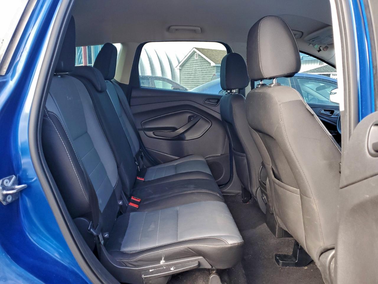 2017 FORD ESCAPE S photo 31