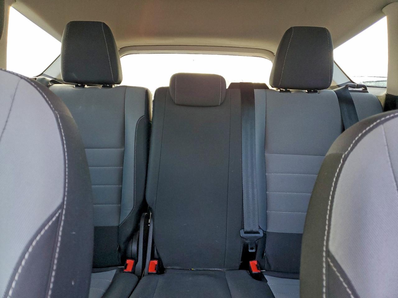 2017 FORD ESCAPE S photo 28
