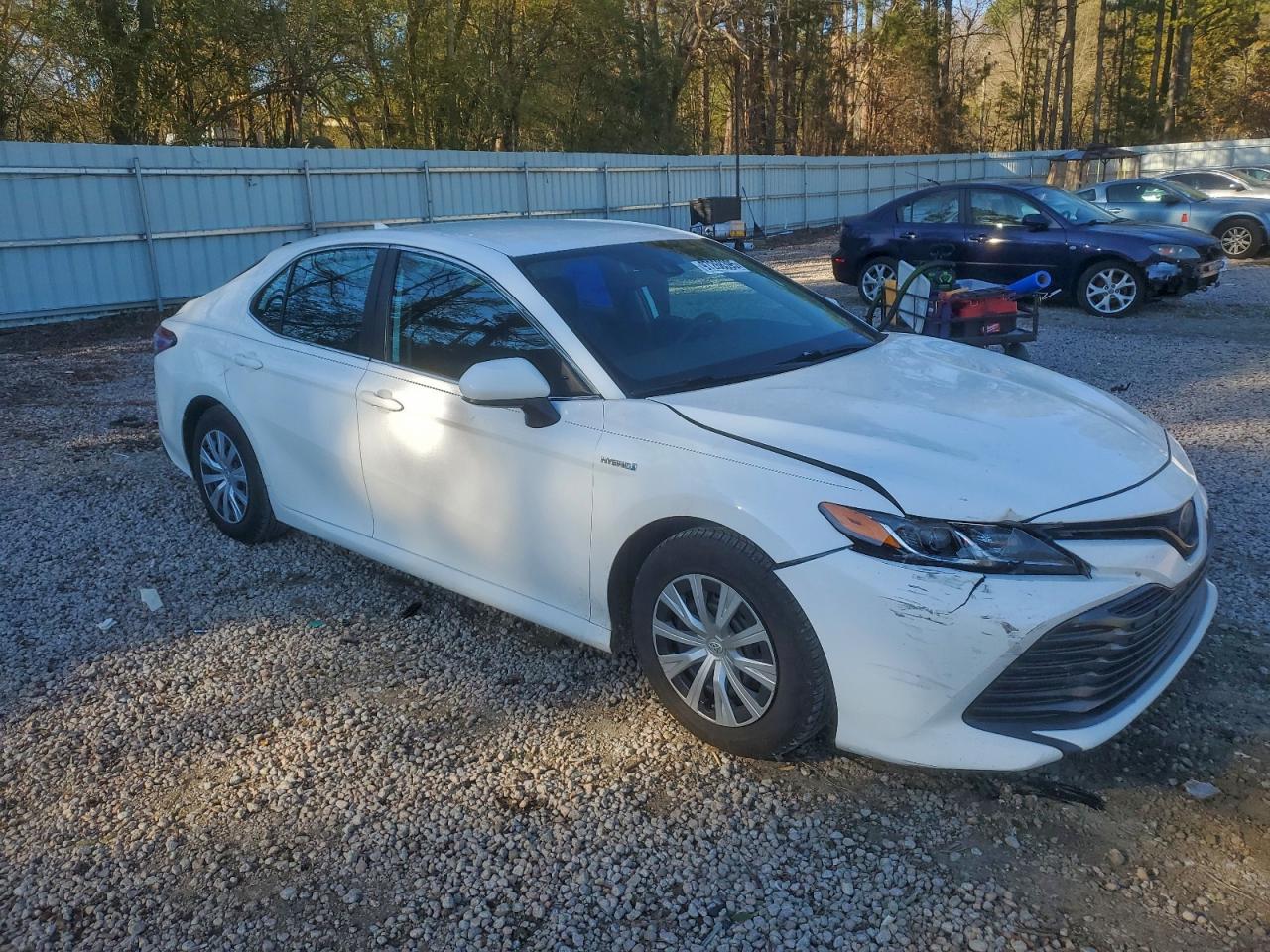 2019 TOYOTA CAMRY LE photo 7