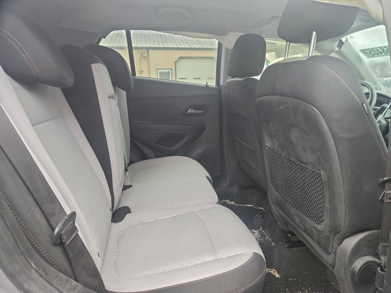 2020 CHEVROLET TRAX LS photo 19