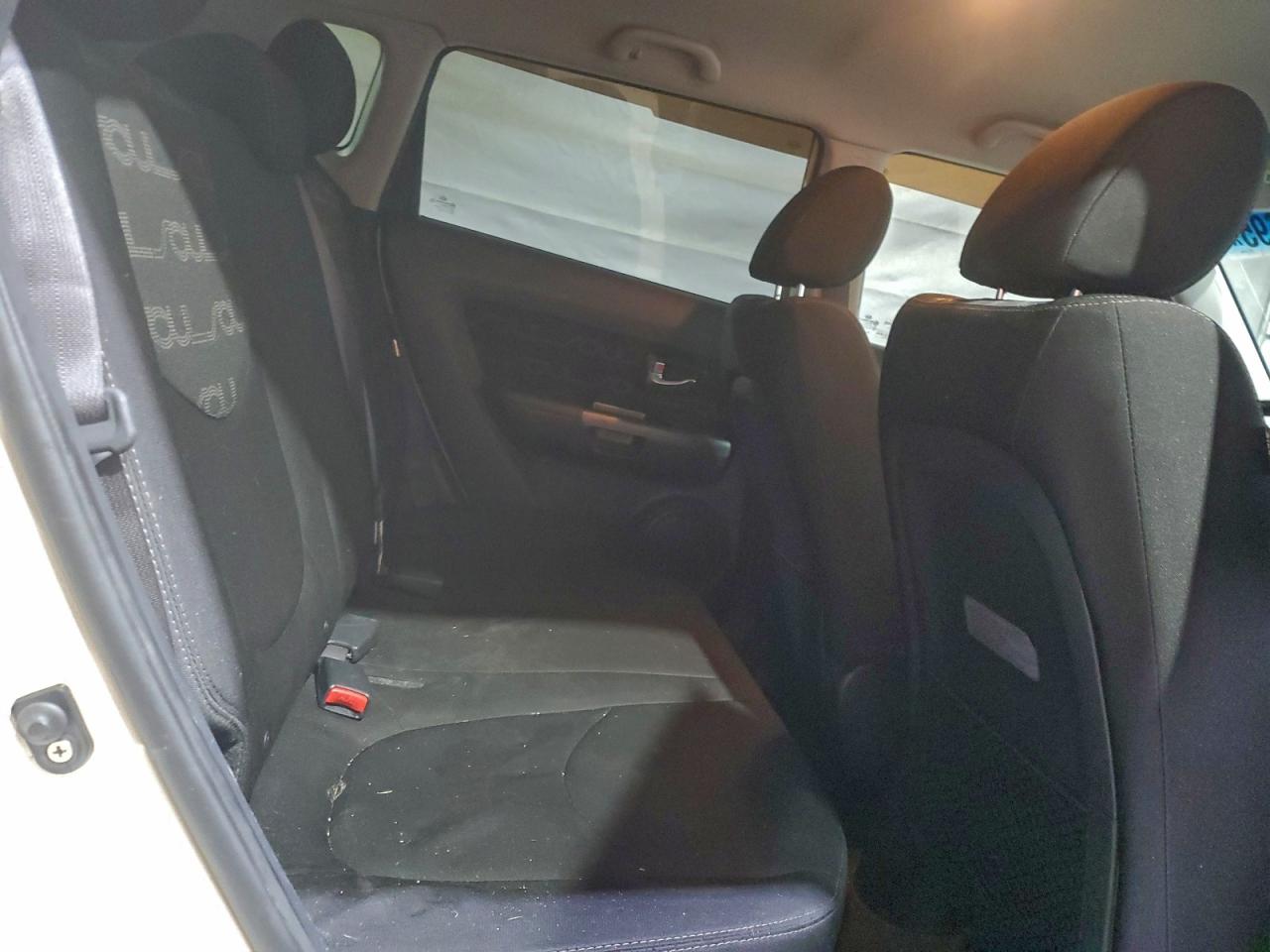2013 KIA SOUL + photo 19