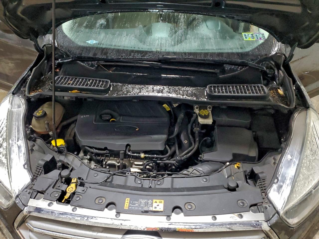 2017 FORD ESCAPE SE photo 23