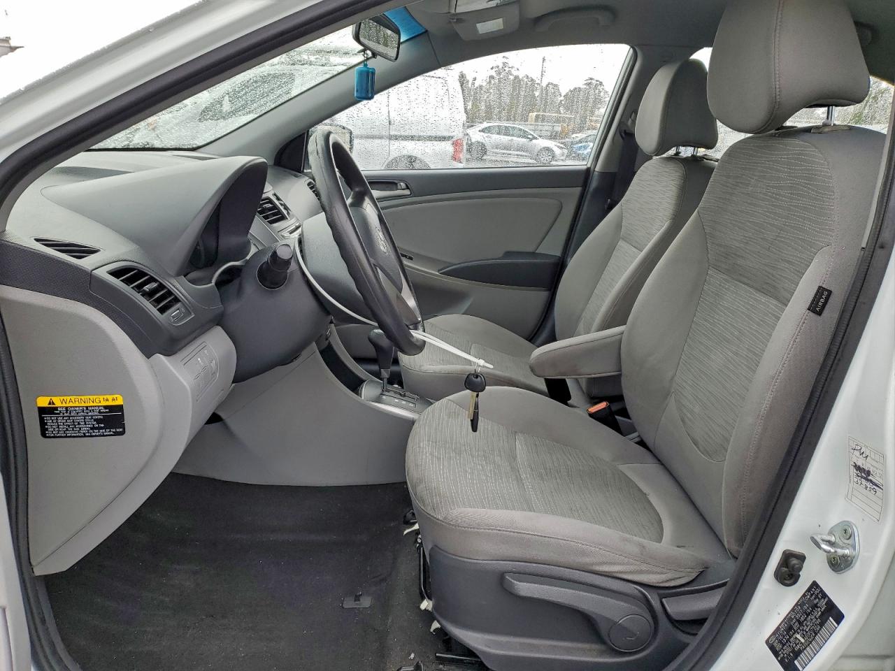 2015 HYUNDAI ACCENT GLS photo 19