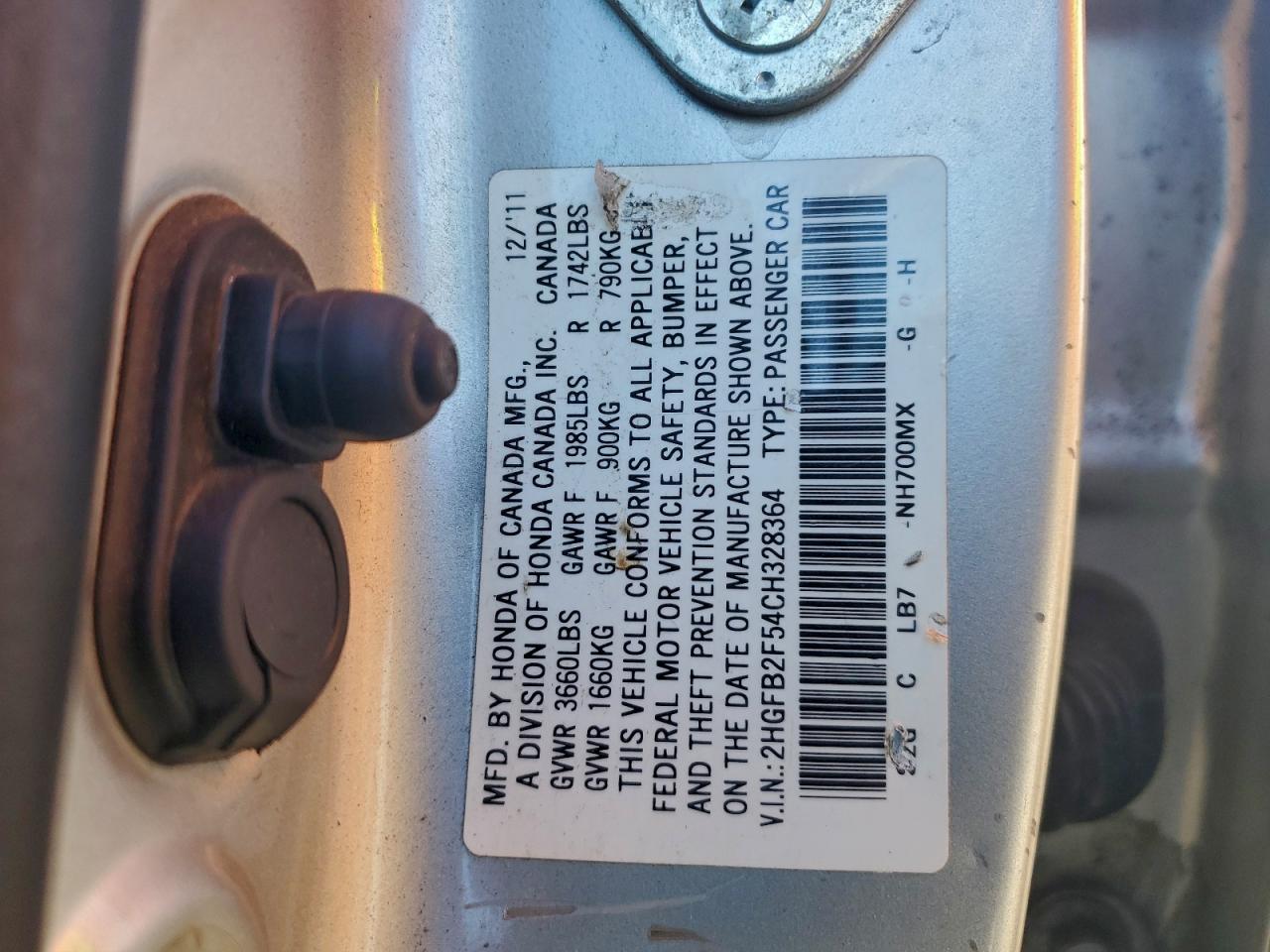 2012 HONDA CIVIC LX photo 34
