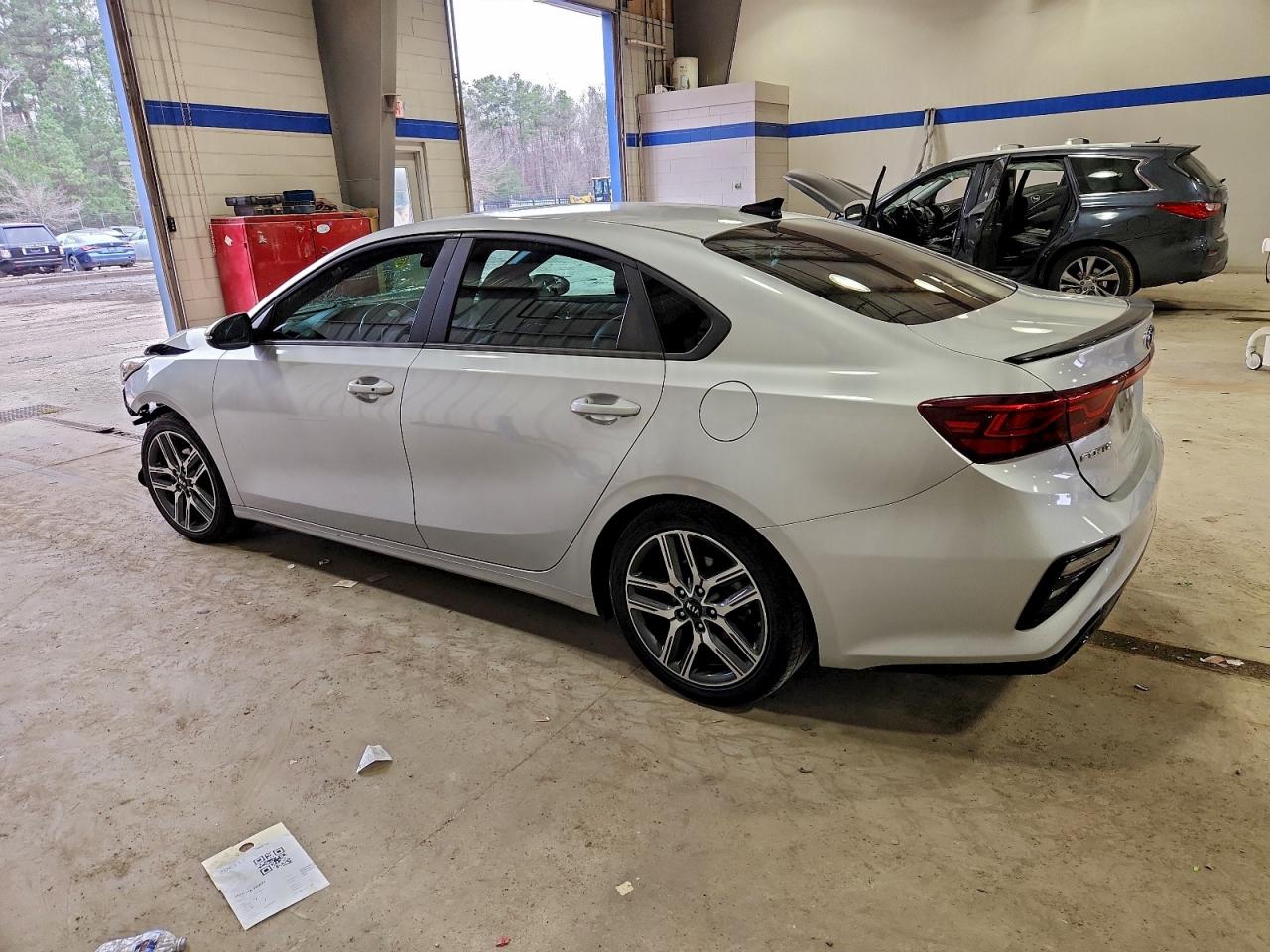 2020 KIA FORTE EX photo 2