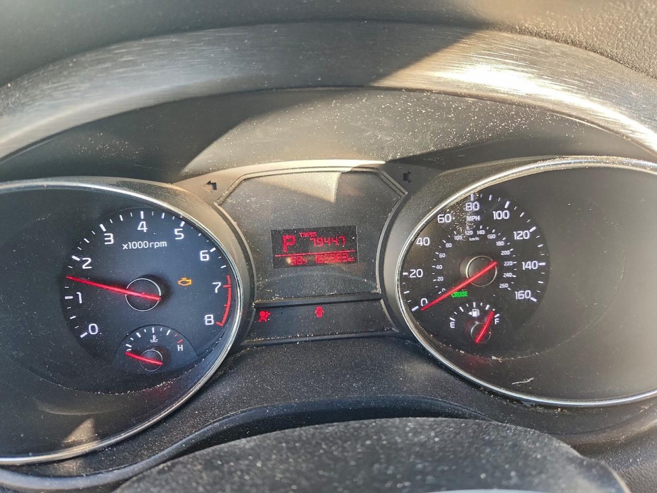 2016 KIA SEDONA LX photo 9