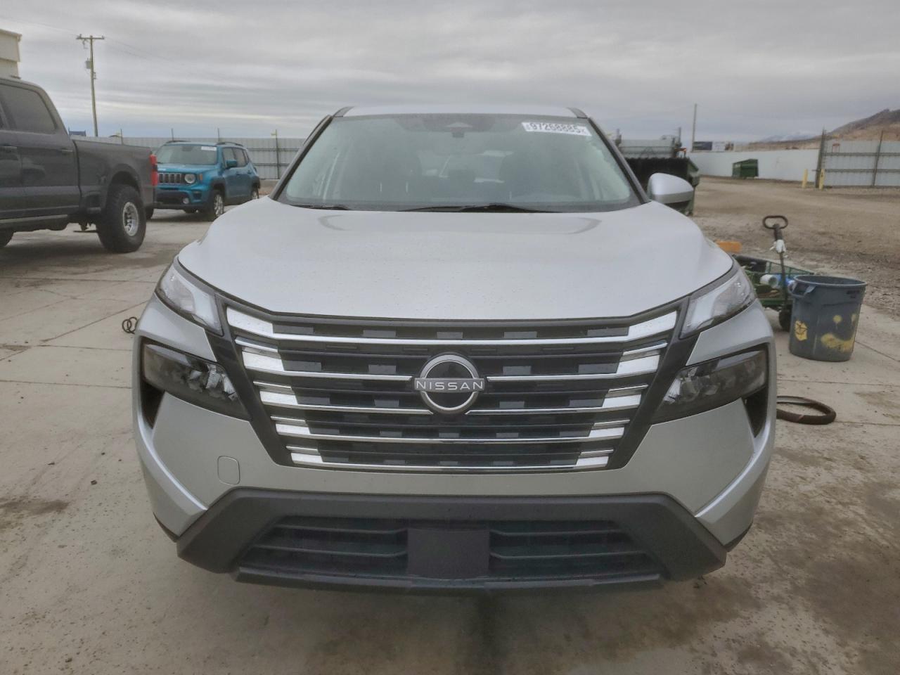 2024 NISSAN ROGUE SV photo 5