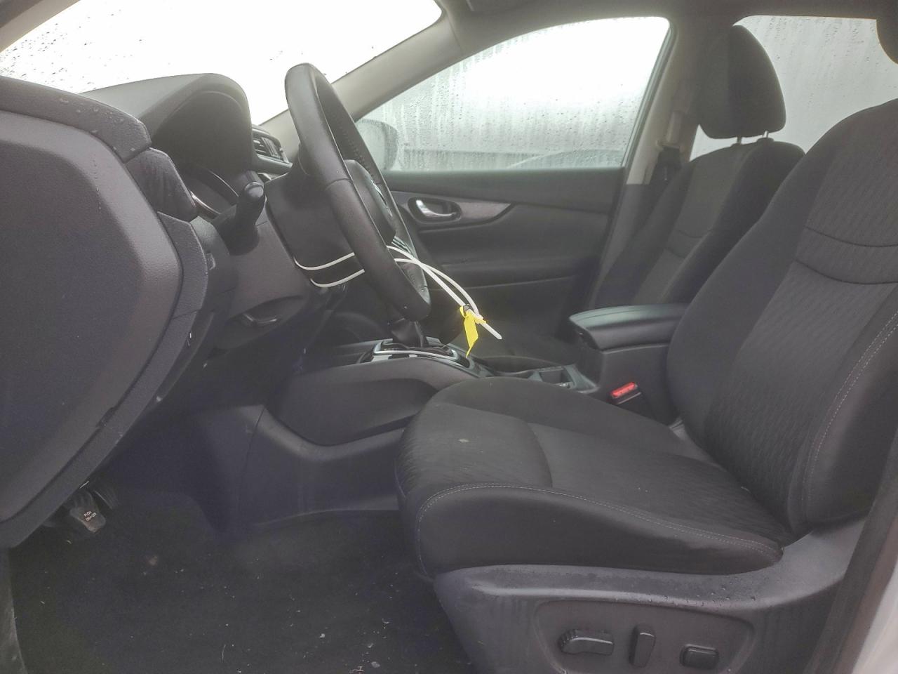 2019 NISSAN ROGUE S photo 13