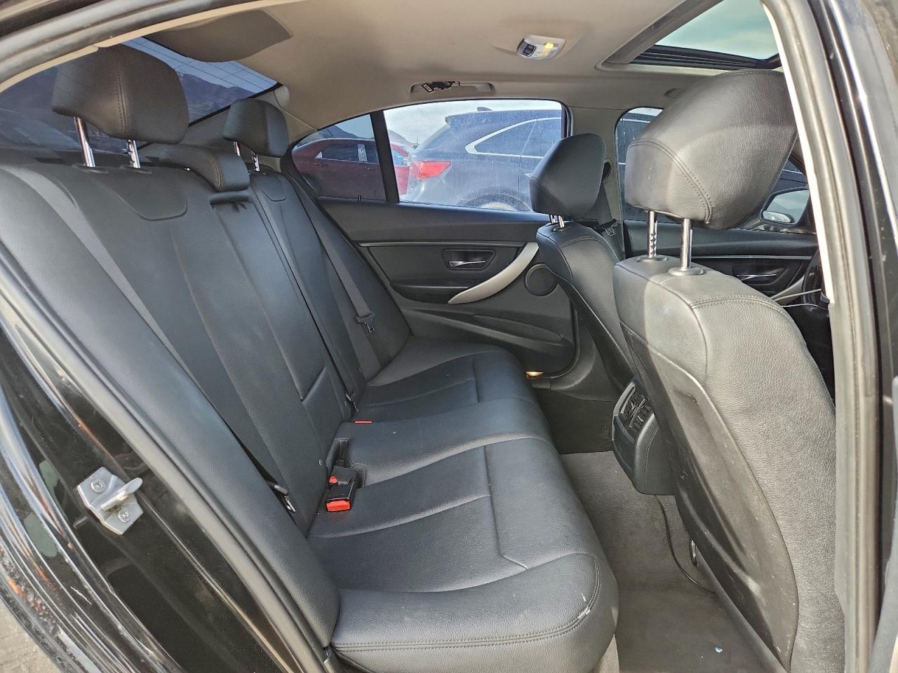 2014 BMW 320 I XDRIVE photo 10