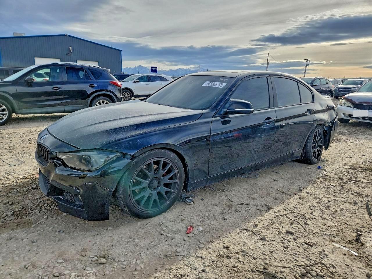 2014 BMW 320