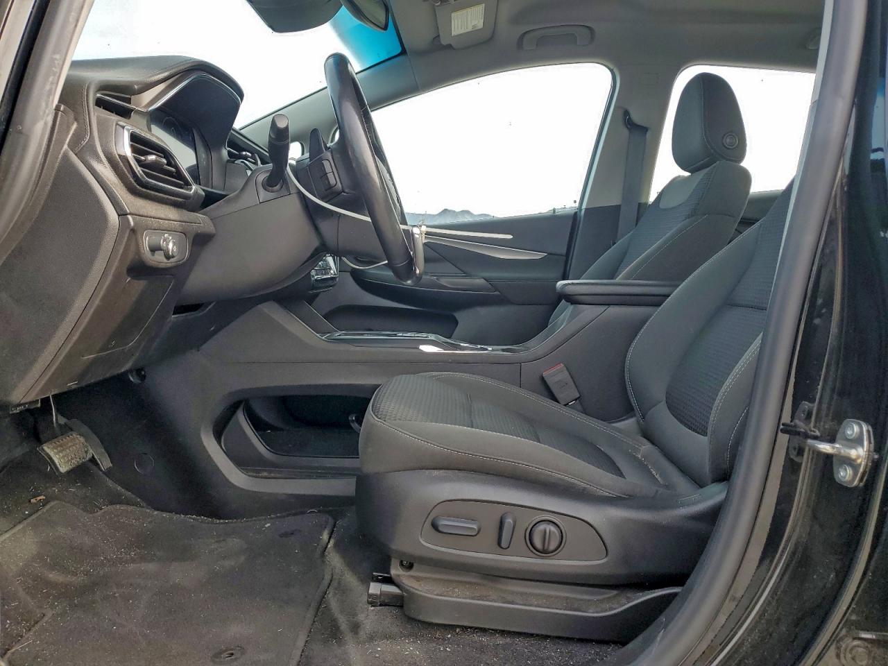 2023 CHEVROLET BOLT EV 1LT photo 13