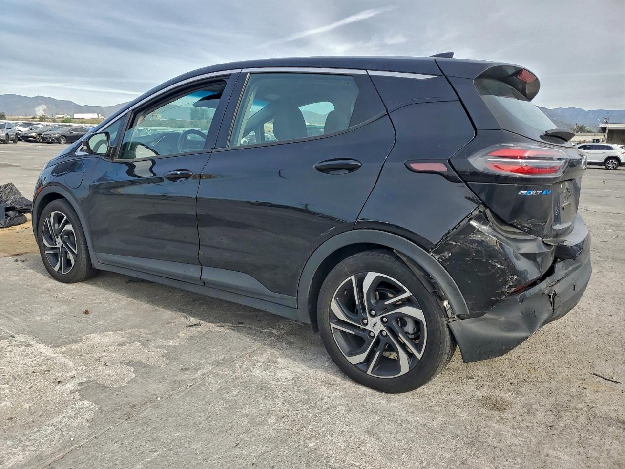 2023 CHEVROLET BOLT EV 1LT photo 3