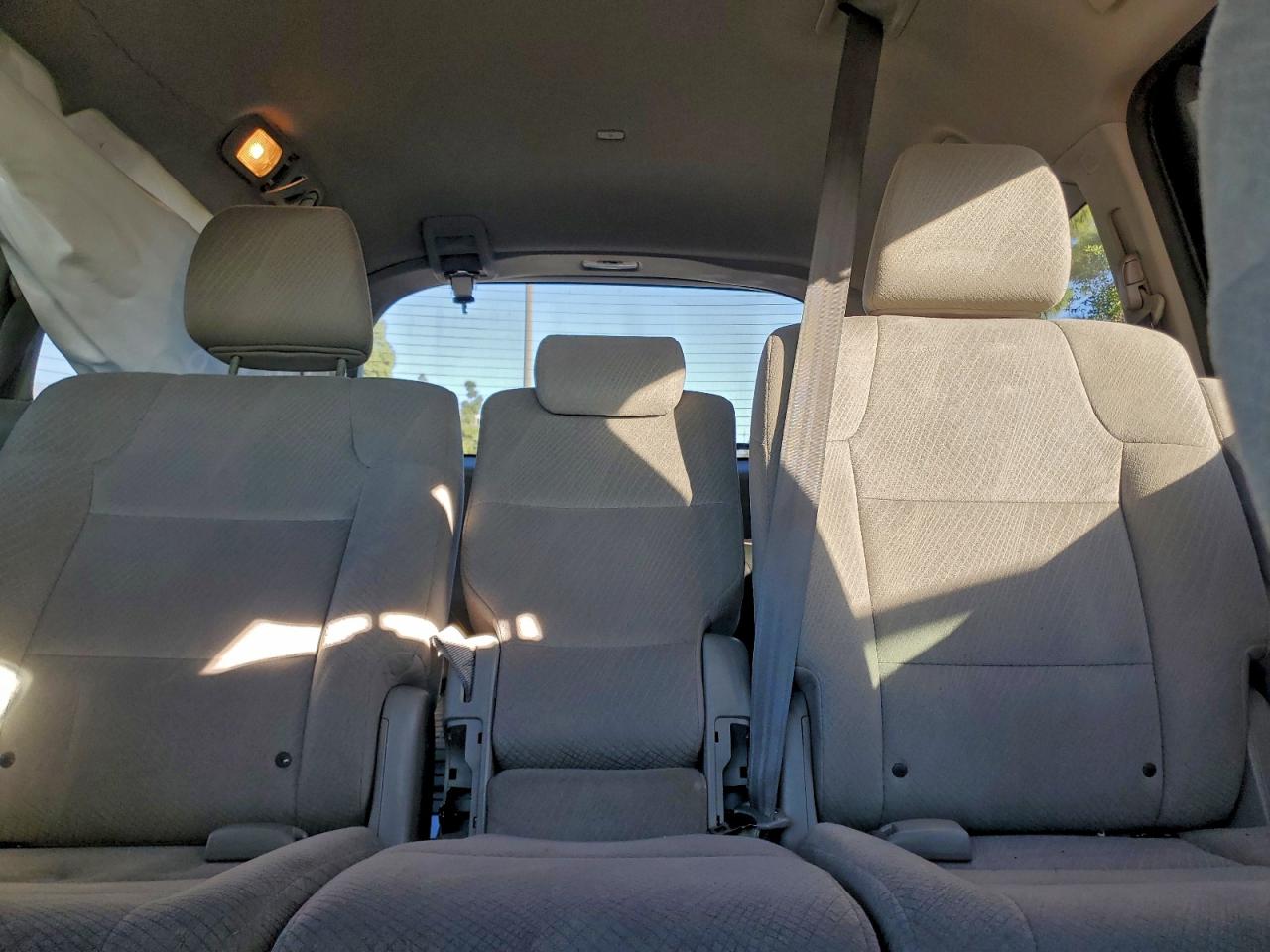 2016 HONDA ODYSSEY SE photo 19