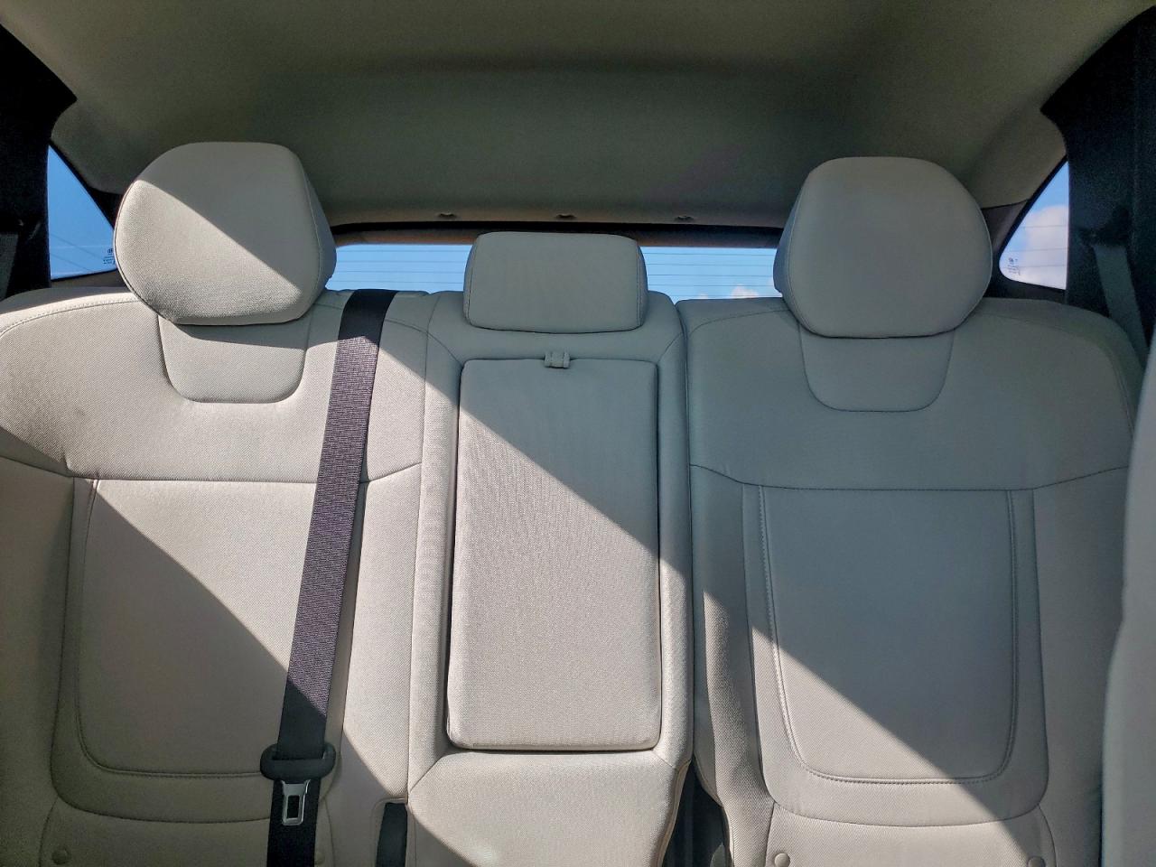 2025 HYUNDAI TUCSON SE photo 10