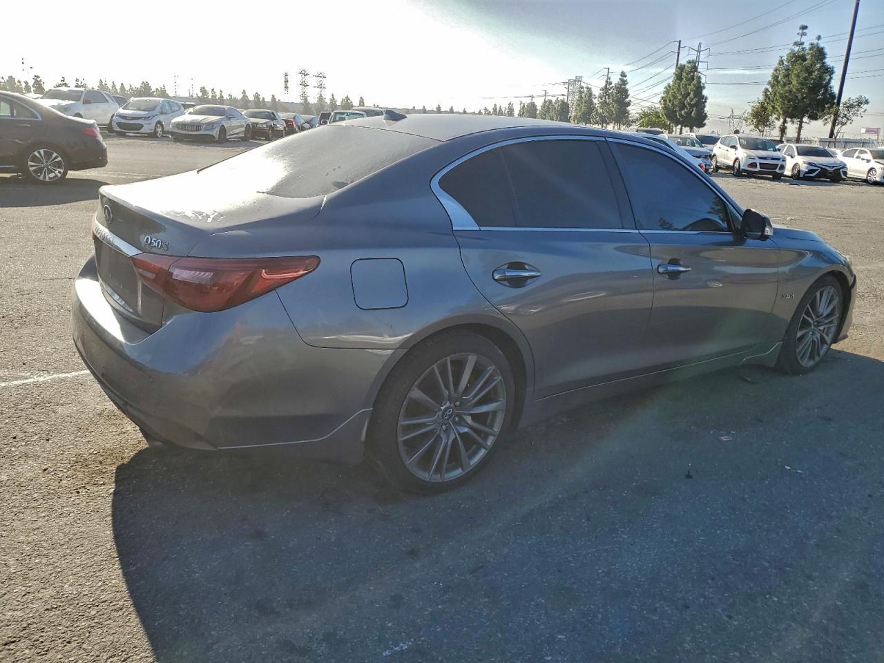 2018 INFINITI Q50 RED SPORT 400 photo 7