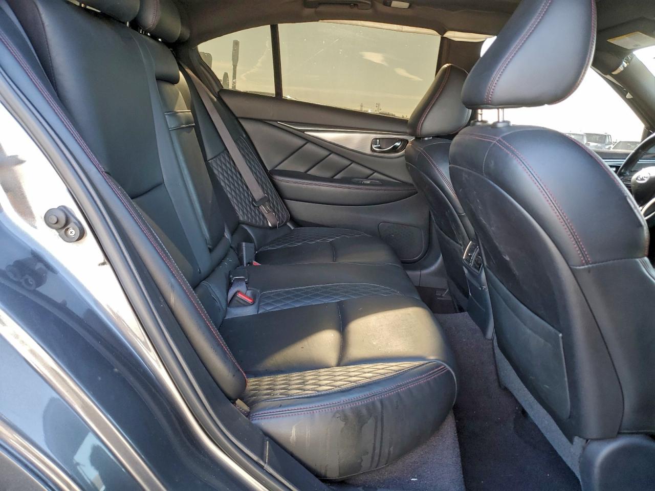 2018 INFINITI Q50 RED SPORT 400 photo 28
