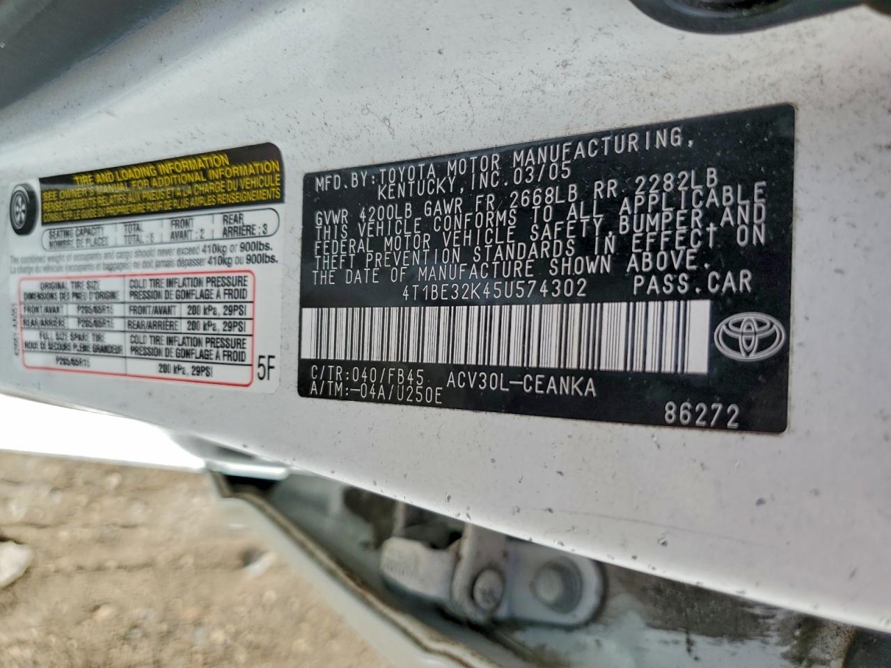 2005 TOYOTA CAMRY LE photo 23